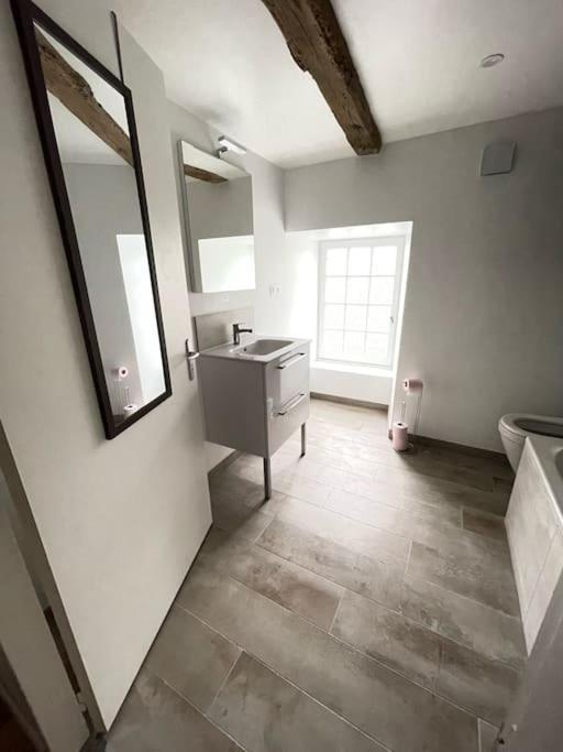 Charmante Maison A Evran Proche Dinan Et St Malo. Extérieur photo