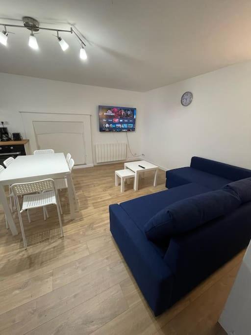 Charmante Maison A Evran Proche Dinan Et St Malo. Extérieur photo